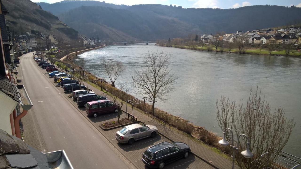 Appartamento Mosel Ausblick Zell an der Mosel Esterno foto